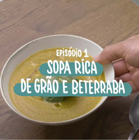 Sopa rica de grão e beterraba
