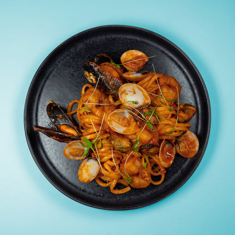Linguini fresco al mare (mexilhão, camarão e amêijoa)