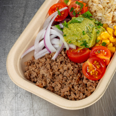 Burrito bowl com carne picada e arroz integral